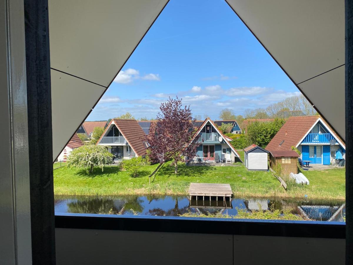 De Lauwersmeer Vogel Mit Eingezaeuntem Garten Anjum Exterior foto